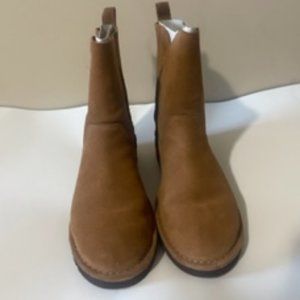 UGG W Alida Tan Boots Size 10